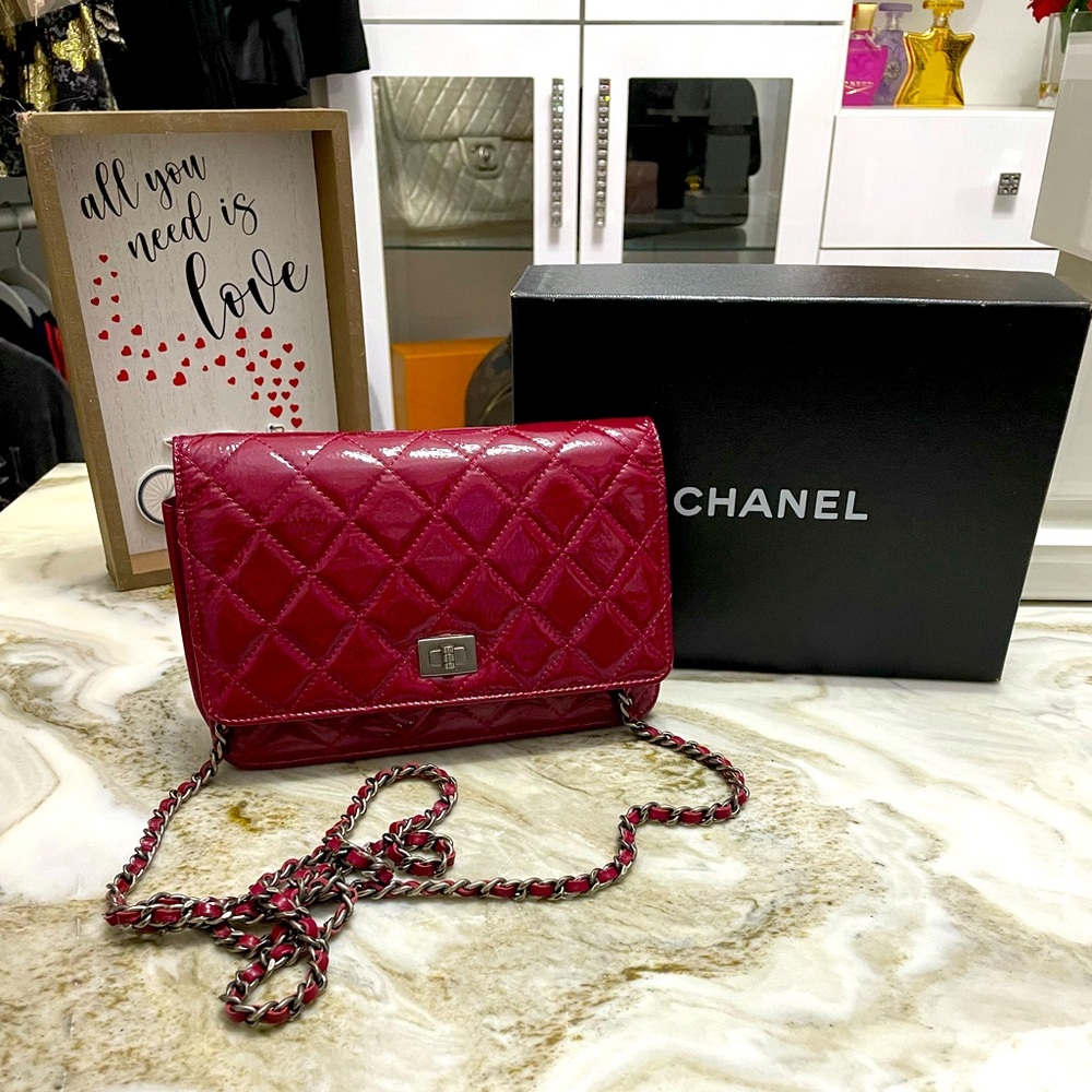 Chanel Wallet on a chain